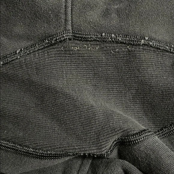 Lululemon Black Cropped Sweats / Joggers Pants - Picture 5 of 8